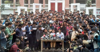 7-college students give ultimatum for DU Pro VC’s resignation