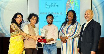 Jago News reporter Rasel gets Democracy International Award