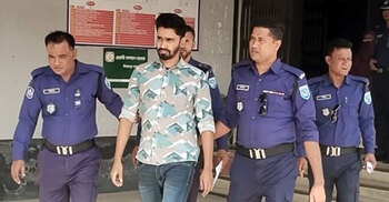 দিনাজপুরে প্রক্সি দিতে গিয়ে ছাত্র, ডিভাইসসহ ছাত্রী আটক