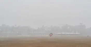 দিনাজপুরে হিমেল হাওয়ায় কনকনে শীত