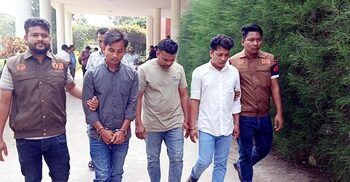 ২০১৮ সাল থেকে প্রশ্নফাঁস চক্রের সঙ্গে জড়িয়ে পড়েন তারা