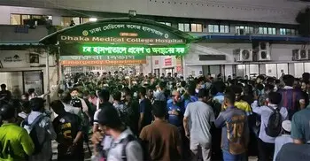 যে কারণে ঢামেকে চিকিৎসক-ঢাবি শিক্ষার্থী সংঘর্ষ