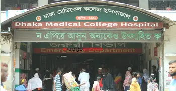 চিকিৎসকের সঙ্গে ‘হাতাহাতি’, পুলিশে দেওয়া হলো রোগীর স্বজনকে