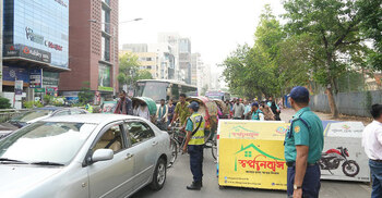 ঢাকার নিরাপত্তা নিশ্চিতে ডিএমপির চেকপোস্ট ব্যবস্থা জোরদার