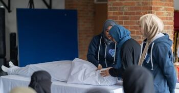 মৃত মানুষ দেখলে যে দোয়া পড়বেন