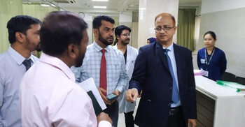 চিকিৎসক ছাড়াই চলছিল ল্যাব, চট্টগ্রামে ৪ প্রতিষ্ঠান বন্ধের নির্দেশ