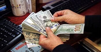 Per capita income drops to $2,738