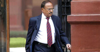 মোবাইল ফোন ব্যবহার করেন না ভারতের জাতীয় নিরাপত্তা উপদেষ্টা