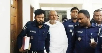 ধর্ম নিয়ে ‘বিতর্কিত’ মন্তব্য, বাউল গ্রেফতার