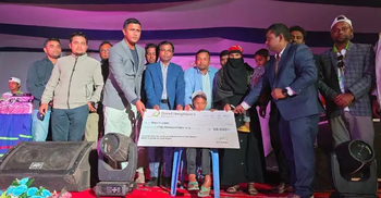 কনসার্টে দর্শকদের অনুদান, চিকিৎসার জন্য ৫০ হাজার টাকা পেল বায়েজিদ