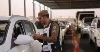 অনুমতি ছাড়া মক্কায় ঢুকতে পারবেন না প্রবাসীরা