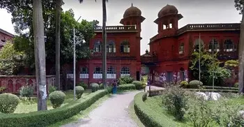 ঢাবির শহীদুল্লাহ হলের নাইট ক্যানটিনের খাবারে মিললো পোকা