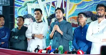 ডাকসু নেতা-সাংবাদিকদের হামলার প্রতিবাদে ঢাবিতে শিবিরের বিক্ষোভ