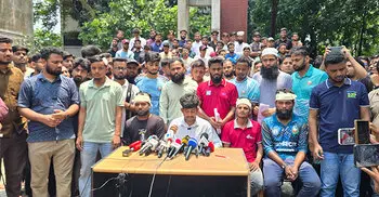 অনতিবিলম্বে ডুয়েট উপাচার্যের পদত্যাগ দাবি, ২৫০ জনকে আসামি করে মামলা