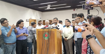 Expats can vote by postal ballot in next polls: EC