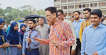 অতিথিকে শুভেচ্ছা জানাতে শিক্ষার্থীদের রাস্তায় দাঁড় করানো যাবে না