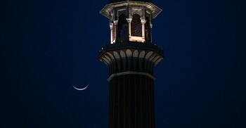 ঈদুল ফিতরের সম্ভাব্য তারিখ জানালো আরব আমিরাত