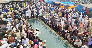 বিশ্ব ইজতেমায় জুমার নামাজে লাখো মুসল্লি