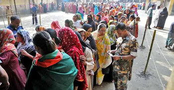 ভোটগ্রহণের সময় এক ঘণ্টা বাড়ানোর পরিকল্পনা ইসির