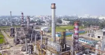 ২৬ দিন বন্ধ থাকার পর উৎপাদনে ফিরলো ইস্টার্ন রিফাইনারি