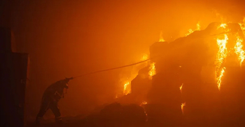 Explosions as Russia launches 15th air assault on Kyiv in May