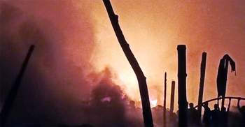 ভোলায় আগুন নেভাতে গিয়ে একজনের মৃত্যু