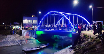 নড়িয়ার মুলফৎগঞ্জ সেতু যেন ‘মিনি হাতিরঝিল’