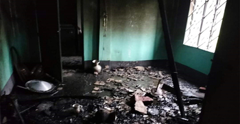 ফরিদপুরে মুক্তিযুদ্ধকালীন থানা কমান্ডারের বাড়িতে আগুন