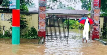 ভারী বর্ষায় তলিয়েছে ফেনী শহর, চলাচলে ভোগান্তি