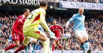 হালান্ডের হ্যাটট্রিকে লিভারপুলকে উড়িয়ে সেমিতে ম্যানসিটি