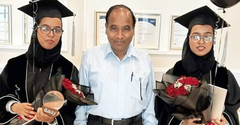 আরব আমিরাতের গোল্ডেন ভিসা পেলেন বাংলাদেশি যমজ বোন