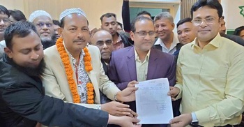 মেয়র হলেন নির্বাচনে গিয়ে বহিষ্কৃত বিএনপি নেতা মতিন