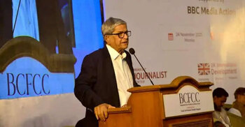 ‘Political parties don’t want journalists in their pockets, journalists enter themselves’