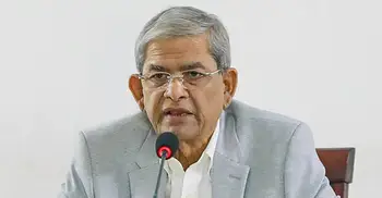 পদ্মায় ডুবলো যাত্রীবাহী বাস, ‘কর্তৃপক্ষের অবহেলা’ দেখছেন মির্জা ফখরুল