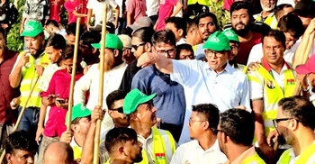 Can you clean canals wearing suits?  Fakhrul slams show-off-prone BNP leaders