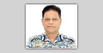 কে এই আইজিপি আলী হোসেন ফকির?