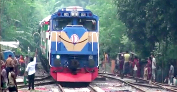 যে ট্রেনে চড়ে পদ্মা সেতু পাড়ি দেবেন প্রধানমন্ত্রী