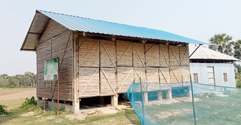 পেঁয়াজ সংরক্ষণের মডেল ঘর নির্মাণে অনিয়ম, বিপাকে কৃষকেরা