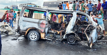 ফরিদপুরে অ্যাম্বুলেন্সের সিলিন্ডার বিস্ফোরণে নিহত ৭