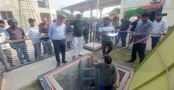 ‘পেট্রোল নেই’ লেখা পাম্পে মিললো ৭ হাজার লিটার পেট্রোল