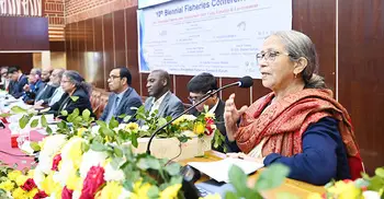 ফুড সেফটি নিশ্চিত না হলে মাছের উৎপাদন বাড়ানোর অর্থ নেই: উপদেষ্টা