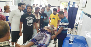 আধিপত্য বিস্তারকে কেন্দ্র করে দুই গ্রুপের সংঘর্ষ, আহত ১২