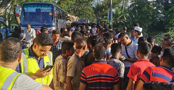 ফরিদপুরে বাসচাপায় দুই মোটরসাইকেল আরোহী নিহত