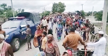 মাকে হত্যার পর ঝুলিয়ে রাখার অভিযোগ ছেলে ও পুত্রবধূর বিরুদ্ধে