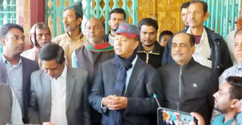 ‘খালেদা জিয়ার আসনে’ নৌকার পালে হাওয়া