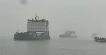 পৌনে ৭ ঘণ্টা পর দৌলতদিয়া–পাটুরিয়ায় ফেরি চলাচল শুরু