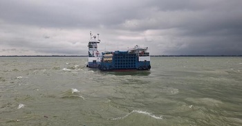 Ferry services on Daulatdia–Paturia route halted