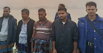 যমুনায় অবৈধভাবে বালু উত্তোলন, লাখ টাকা জরিমানা