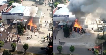 পোশাক শ্রমিকদের দেওয়া আগুনে পুড়লো ওয়ালটন প্লাজা-পিকআপ