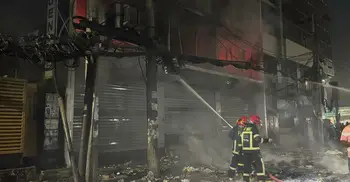 প্রথম আলোর আগুন আশপাশে ছড়িয়ে পড়ার আশঙ্কা